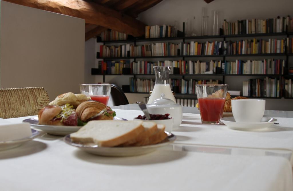 Stella21 Bedandbreakfast Modena Kültér fotó